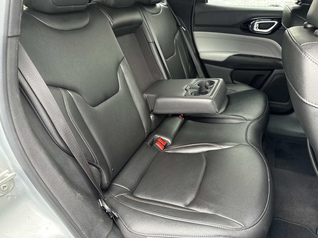 Used 2024 Jeep Compass Limited AWD/4WD image 24