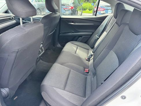 Used 2025 Toyota Camry LE FWD image 22