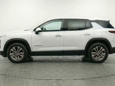 Used 2025 Chevrolet Equinox LT FWD image 5
