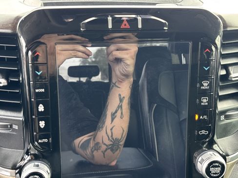 Used 2023 RAM 2500 Laramie image 18