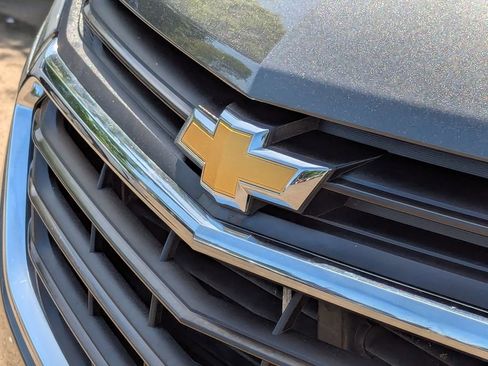 Used 2018 Chevrolet Equinox LT FWD image 13