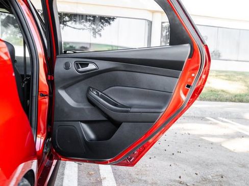 Used 2018 Ford Focus ST w/ Equipment Group 401A image 81