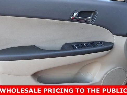 Used 2010 Hyundai Elantra SE image 10