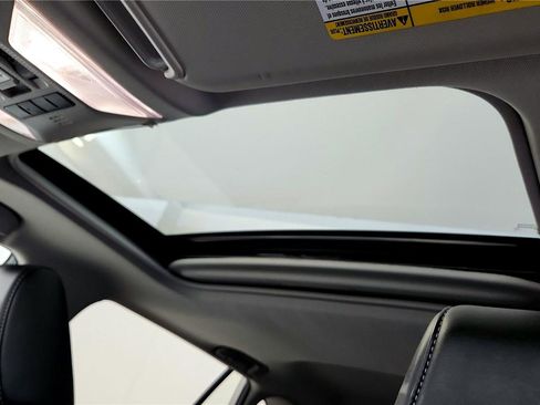 Certified 2022 Toyota RAV4 XLE Premium image 38