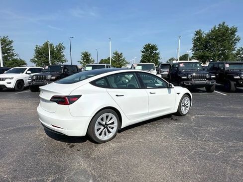 Used 2023 Tesla Model 3 Standard Range RWD image 12