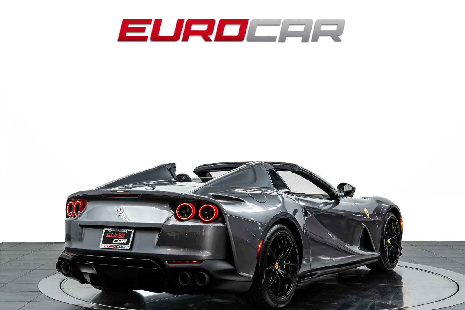 Used 2022 Ferrari 812 GTS RWD image 6