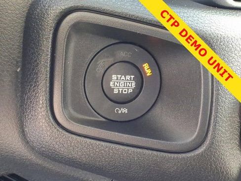 New 2026 Jeep Gladiator Sport AWD/4WD image 11
