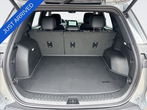 New 2026 Chevrolet Equinox LT FWD image 24