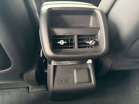 Used 2025 Cadillac Lyriq Sport AWD/4WD image 11