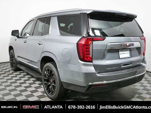 Used 2024 GMC Yukon SLT w/ SLT Luxury Package AWD/4WD image 28