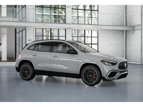 New 2026 Mercedes-Benz GLA 35 AMG 4MATIC image 12