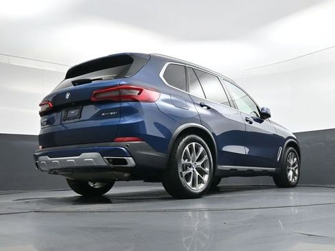 Used 2019 BMW X5 xDrive50i w/ Premium Package 2 image 31