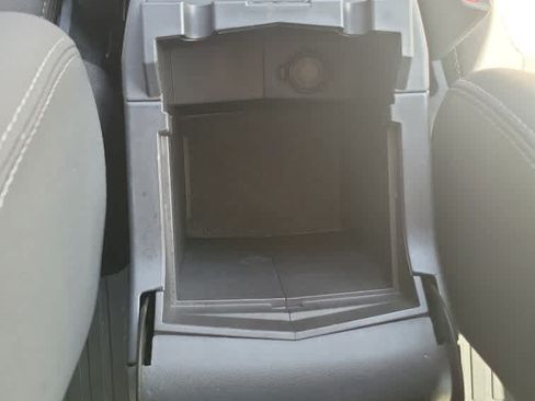 Used 2023 Subaru Forester Premium AWD/4WD image 19
