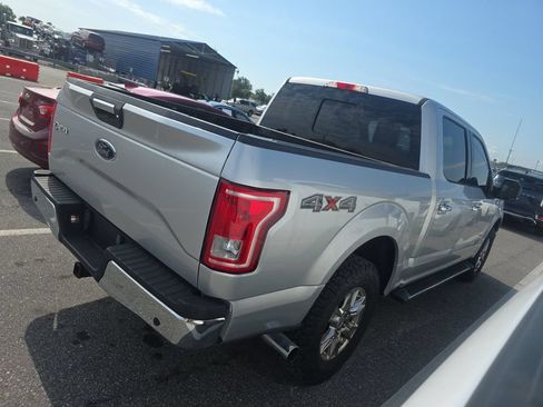 Used 2017 Ford F150 XLT w/ Equipment Group 302A Luxury AWD/4WD image 9