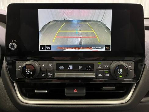 Certified 2024 Toyota Grand Highlander AWD Hybrid image 21