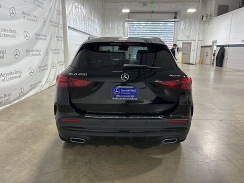 Used 2025 Mercedes-Benz GLA 250 4MATIC image 5