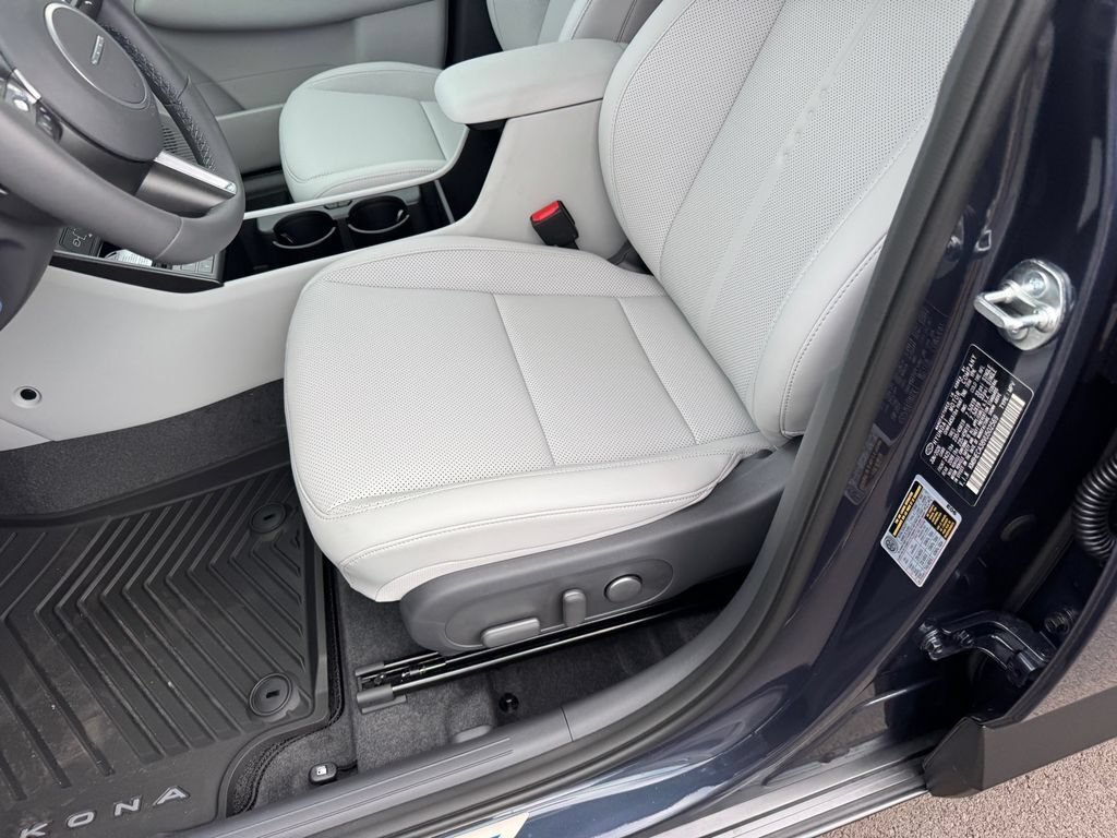 New 2027 Hyundai Kona Limited AWD/4WD image 8