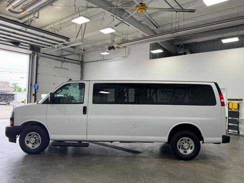 Used 2023 Chevrolet Express 3500 LS RWD image 25