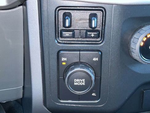 Used 2021 Ford F150 XLT w/ Trailer Tow Package image 22