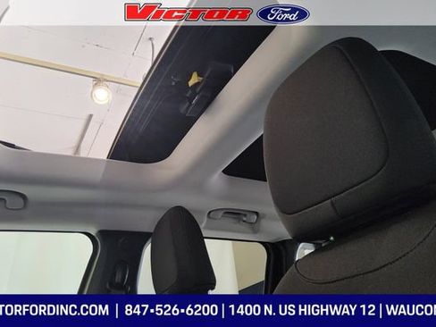 Used 2016 Jeep Renegade 75th Anniversary FWD image 12