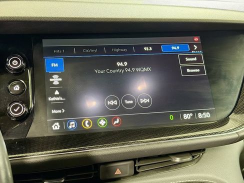 Used 2023 Buick Envision Essence FWD image 16