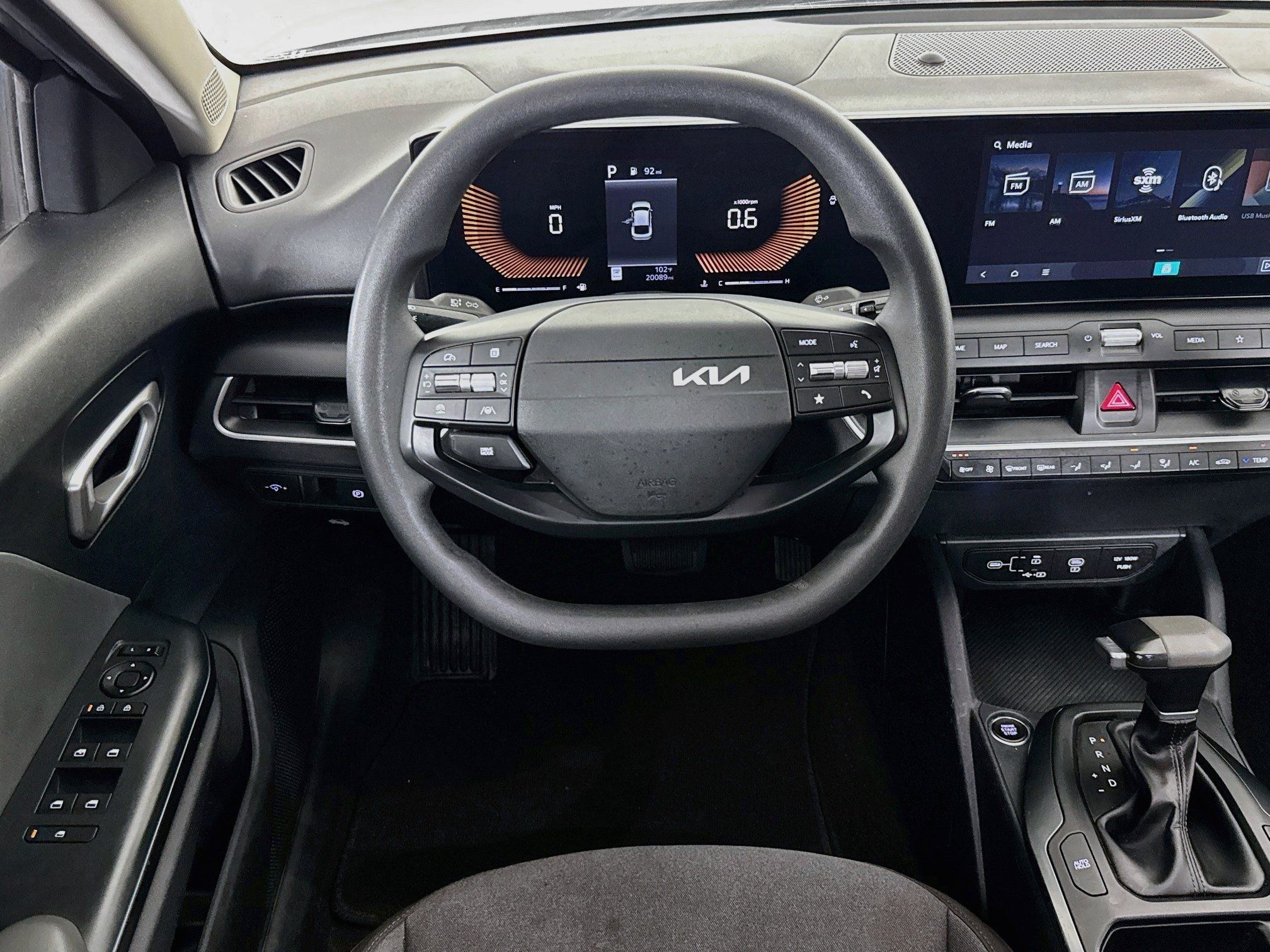 Used 2025 Kia K4 FWD image 15