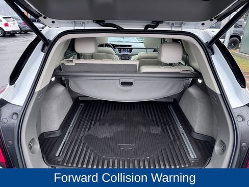 Used 2020 Cadillac XT5 Premium Luxury image 8