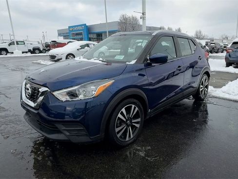 Used 2020 Nissan Kicks SV image 4