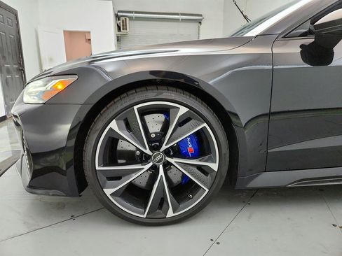 Used 2022 Audi RS 7 Sportback AWD/4WD image 32