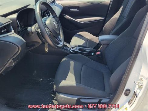 Certified 2022 Toyota Corolla SE w/ Carpet Mat Package (TMS) FWD image 3