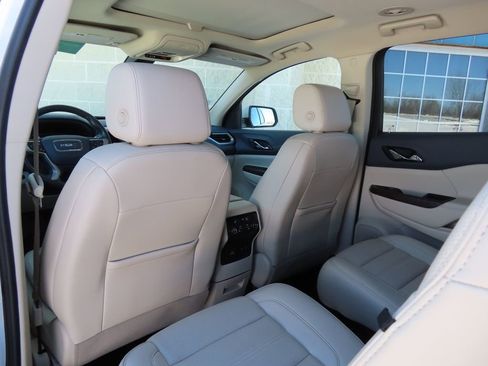 Certified 2022 GMC Acadia Denali w/ GMC Pro Grade Package image 26