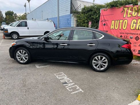Used 2012 INFINITI M37 w/ Premium Pkg image 7
