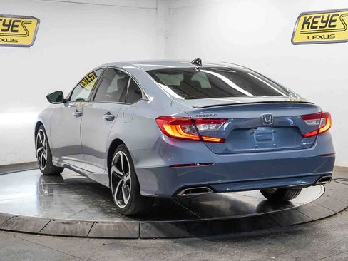 Used 2021 Honda Accord Sport image 2