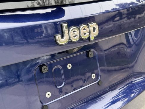 Used 2019 Jeep Renegade Sport FWD image 5