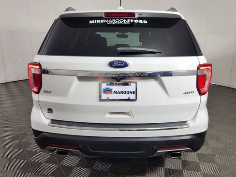 Used 2018 Ford Explorer XLT w/ Equipment Group 201A AWD/4WD image 6