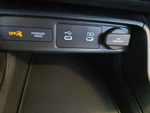 Certified 2025 Honda Civic Sport image 40
