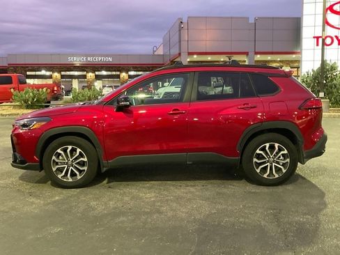 Certified 2025 Toyota Corolla Cross AWD Hybrid image 7