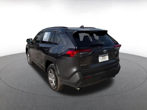 Used 2025 Toyota RAV4 XLE w/ Convenience Package image 11