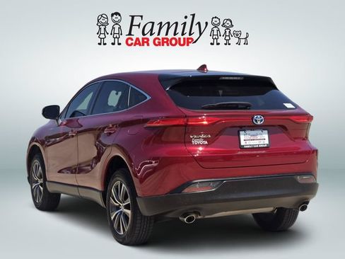 Certified 2023 Toyota Venza LE AWD/4WD image 3