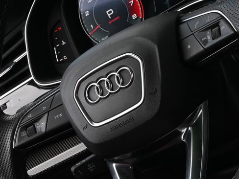 Used 2022 Audi SQ8 Prestige image 25