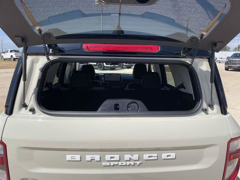 Certified 2025 Ford Bronco Sport Outer Banks w/ Outer Banks Tech Package+ AWD/4WD image 25