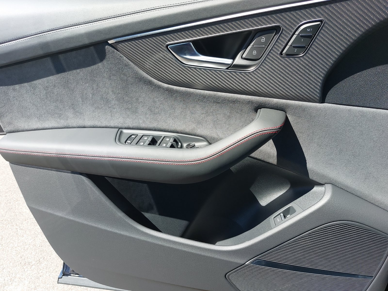 New 2027 Audi SQ8 Prestige AWD/4WD image 30