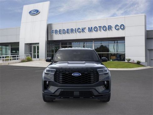 New 2025 Ford Explorer ST-Line image 6
