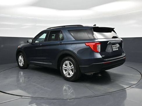 Used 2023 Ford Explorer XLT RWD image 7