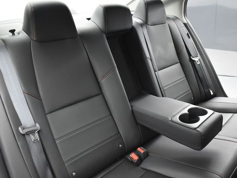 New 2025 Nissan Sentra SR w/ SR Premium Package image 18