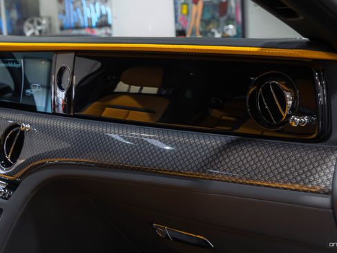 Used 2022 Rolls-Royce Ghost Black Badge image 16