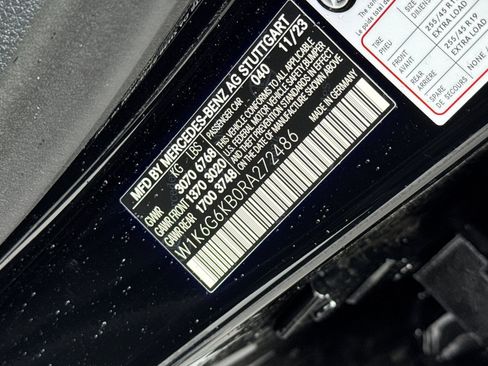 Used 2024 Mercedes-Benz S 580e 4MATIC Sedan image 36