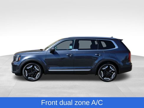 Used 2023 Kia Telluride S w/ S Sunroof Package image 7