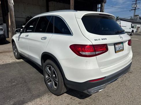 Used 2019 Mercedes-Benz GLC 300 image 7