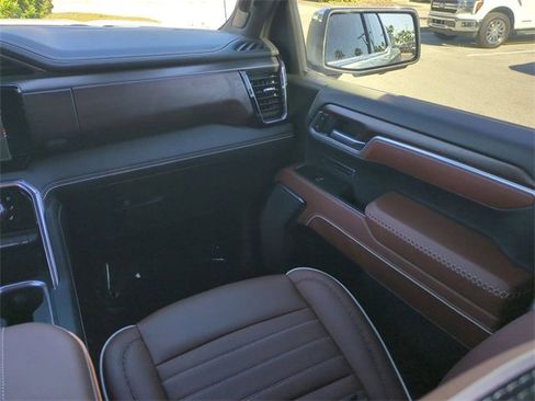 Used 2026 GMC Sierra 1500 Denali Ultimate image 17